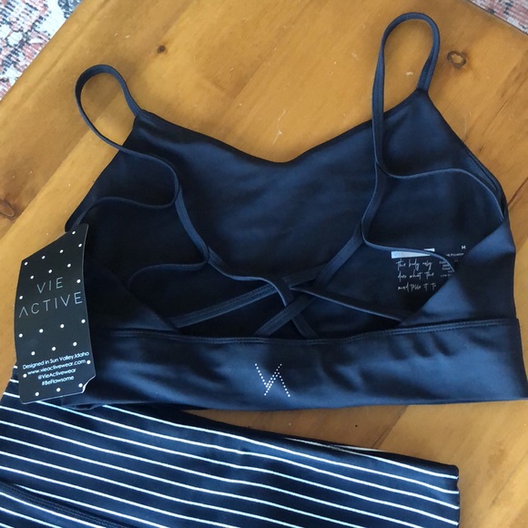 Gorgeous workout outfit BNWT - Picture 3 of 5